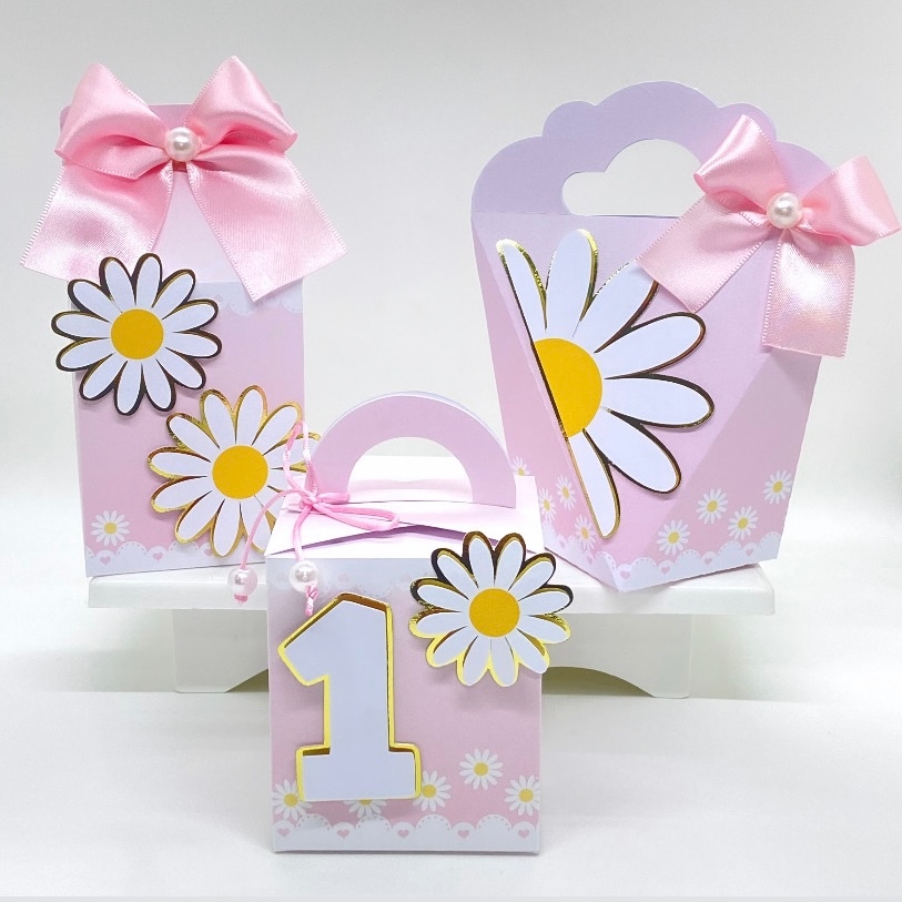 Kit Festa Margaridas Personalizado / Lembrancinhas / Festa / Caixas Personalizadas / Aniversário / Decoração/ Caixa Milk