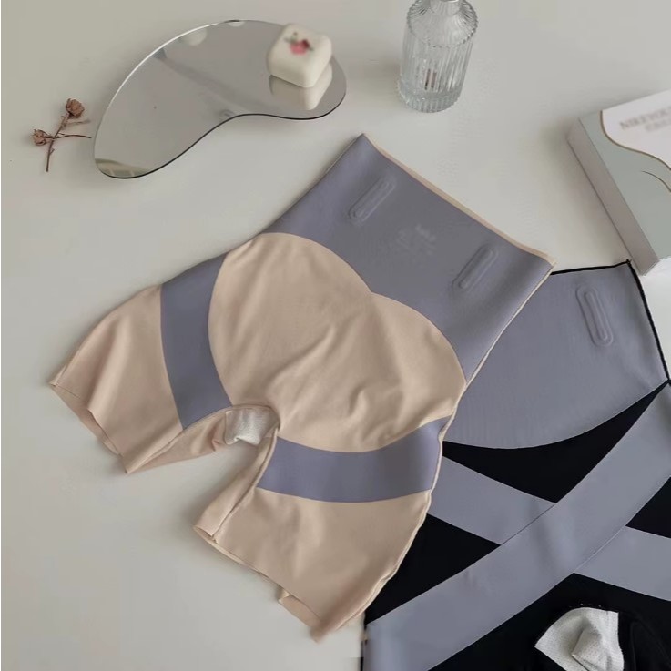 Short Modelador com Cintura Alta e Sustentação Extra