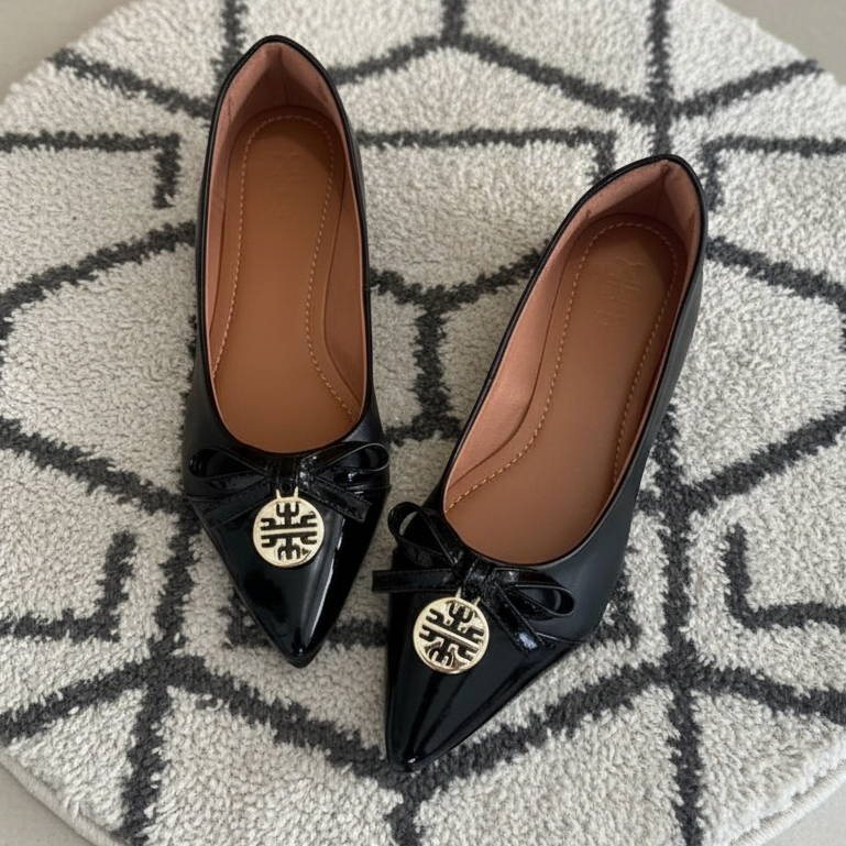 Sapatilha Feminina Verniz Bico Fino Elegante Casual Confortável  Moda Feminina