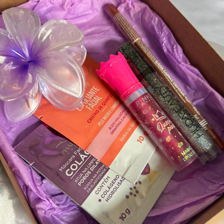 Kit Presente Feminino Maquiagem e Skincare |Kit Cuidados Diários e Maquiagem Ideal para Aniversário
