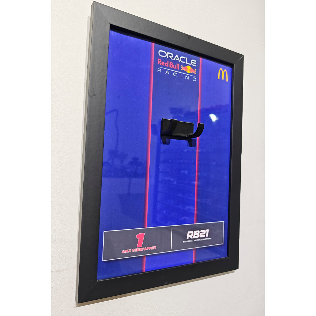 Quadro p/ miniatura Red Bull McDonald's F1 - Miniatura não inclusa