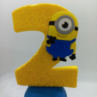 Vela Minions Biscuit Amarela Simples Aniversário Infantil Topo de Bolo Temático + Pavio Mágico em Oferta na Shopee