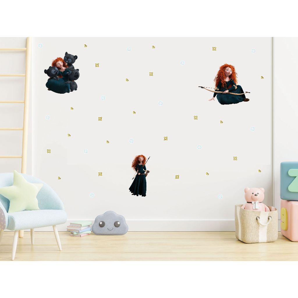 Adesivo De Parede Valente Merida Princesa Decoração Ursinho Medieval