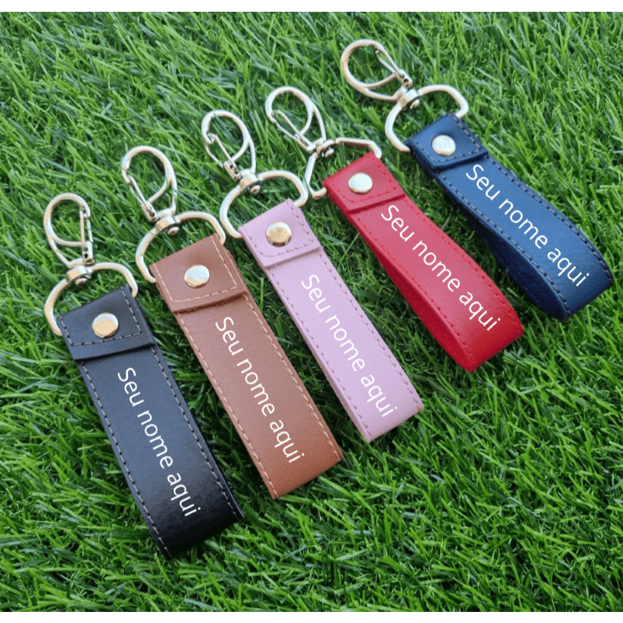 Kit 10 chaveiros em sintético personalizado com nome. em Oferta na Shopee