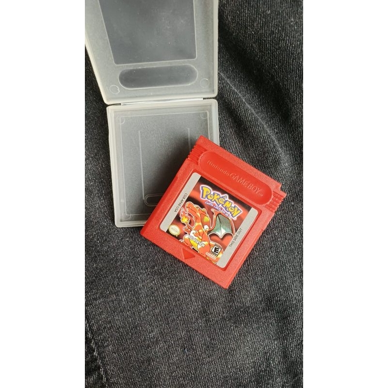 Pokémon Fire Red – Game Boy Color (Legendado em Português BR) - Fita de Gameboy