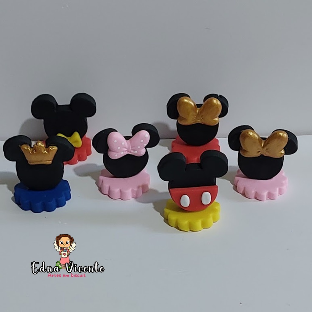 Lembrancinhas Minnie e Mickey/safari de biscuit/aplique orelha mickey.