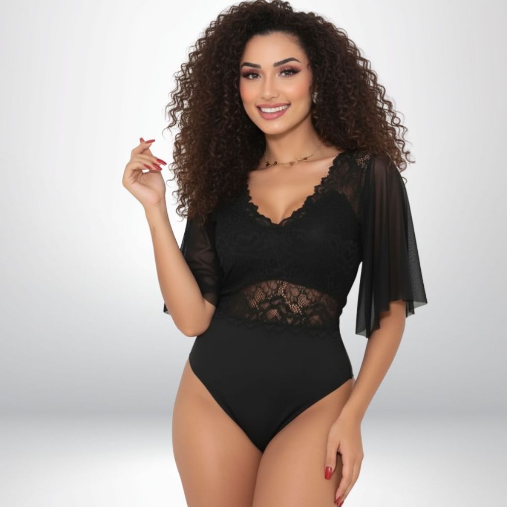 Body Feminino Renda e Tule Manga 3/4 Flare com Bojo Decote V