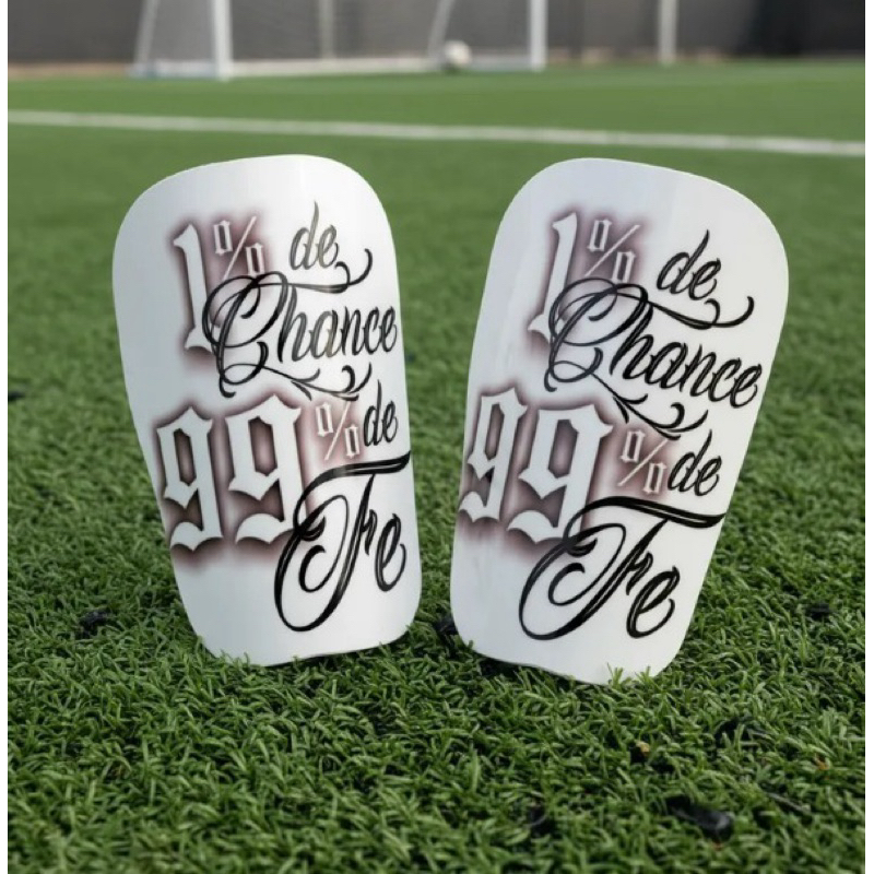 Caneleira Personalizada Futebol society "1% De Chance 99% DE Fé" em Oferta na Shopee