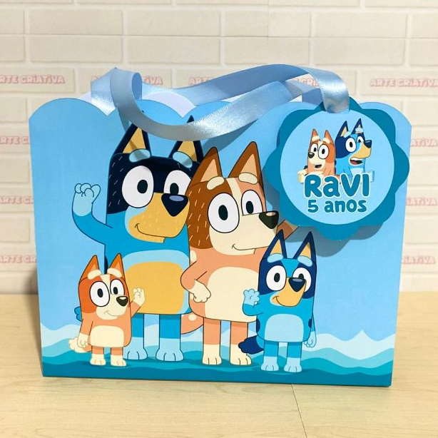 Lembrancinha Personalizada Sacolinha Ondas Grande com Tag Bluey e Bingo PEGUE E MONTE