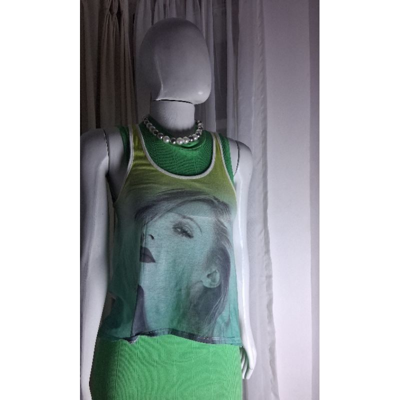 Blusa da Valentina Fashion. Tam P. Moda Brechó
