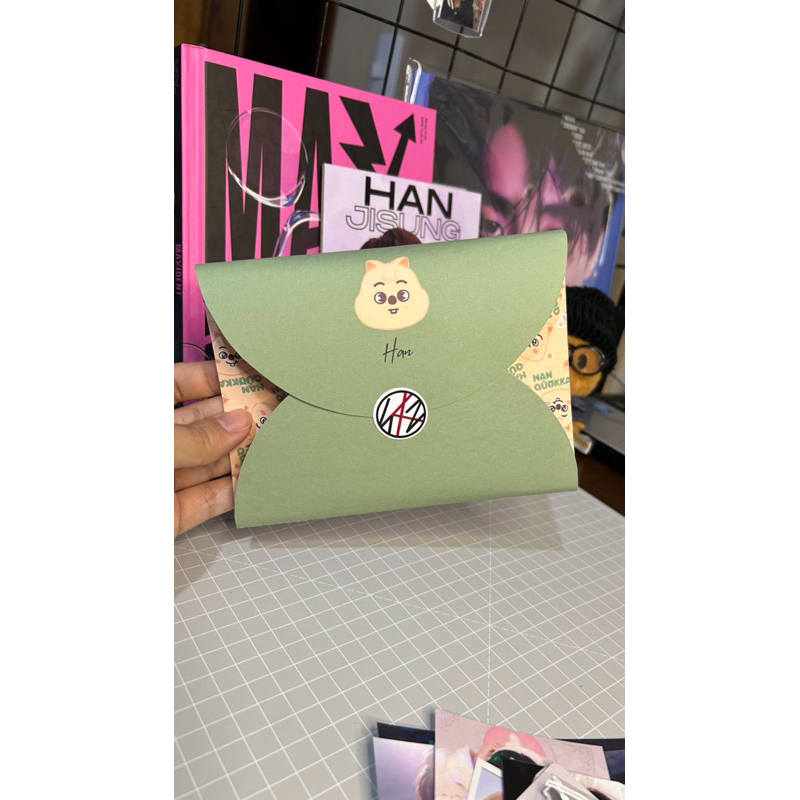 Kit bias Han Jisung Stray Kids fanmade com 18 itens Edição Especial para Fãs