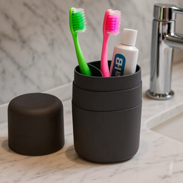 Porta Escova de Dente com Tampa cores diversas