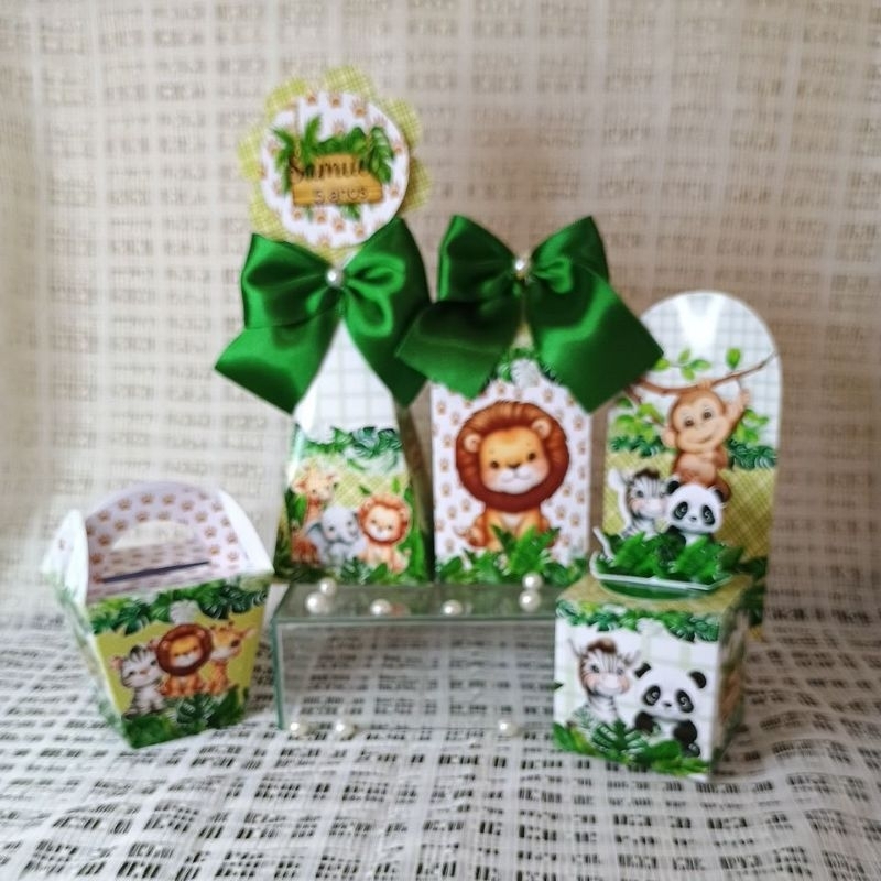 kit personalizados tema Safari/kit festa infantil/aniversário/ caixinhas personalizadas/ lembrancinhas.