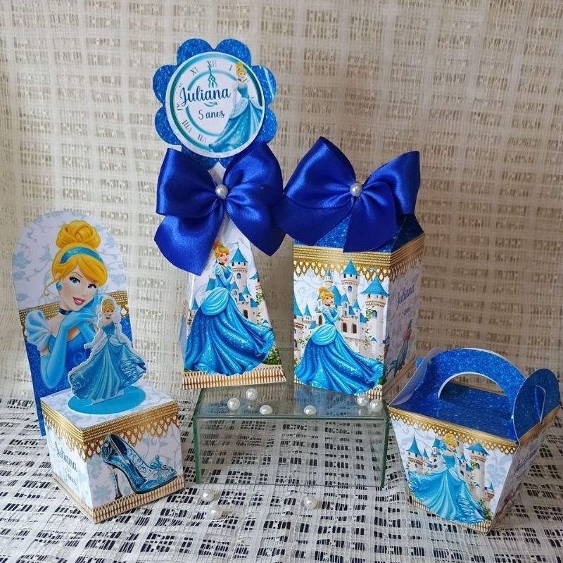 kit personalizados tema Cinderela/ kit personalizados pra festa/ caixinhas personalizadas/ lembrancinhas.