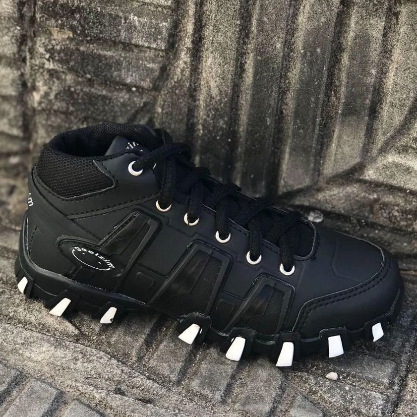 Tênis Menino Infantil Botinha Escolar Adventure em Oferta na Shopee