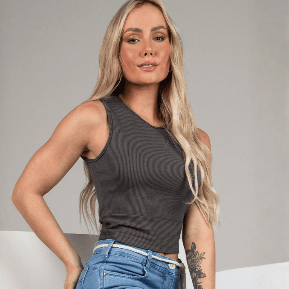 Blusa Feminina Gola Redonda Regata Algodão Elastano Malha Verão T-Shirt Curta Academia Cropped