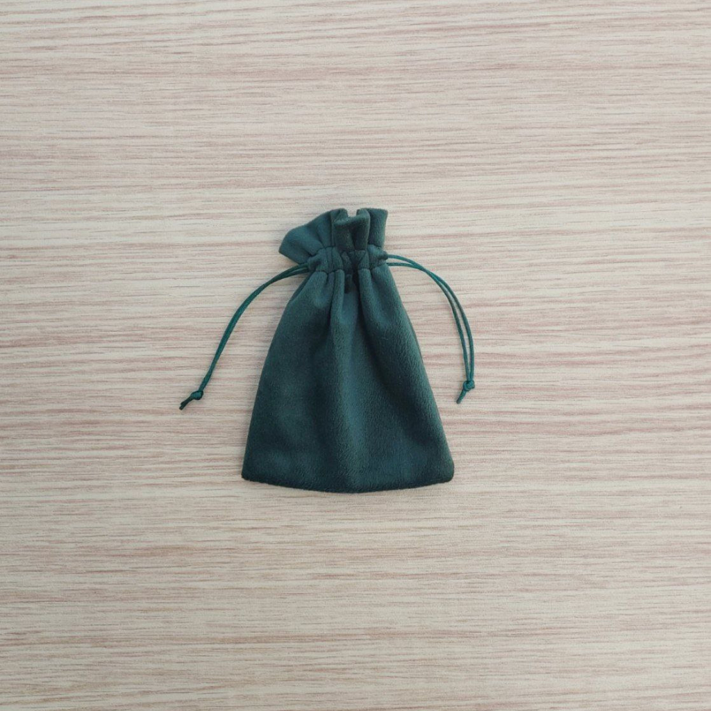 Pacote com 25 sacos de veludo 7x9/9x12/x10x15 para festas, noivados, aniversario, eventos