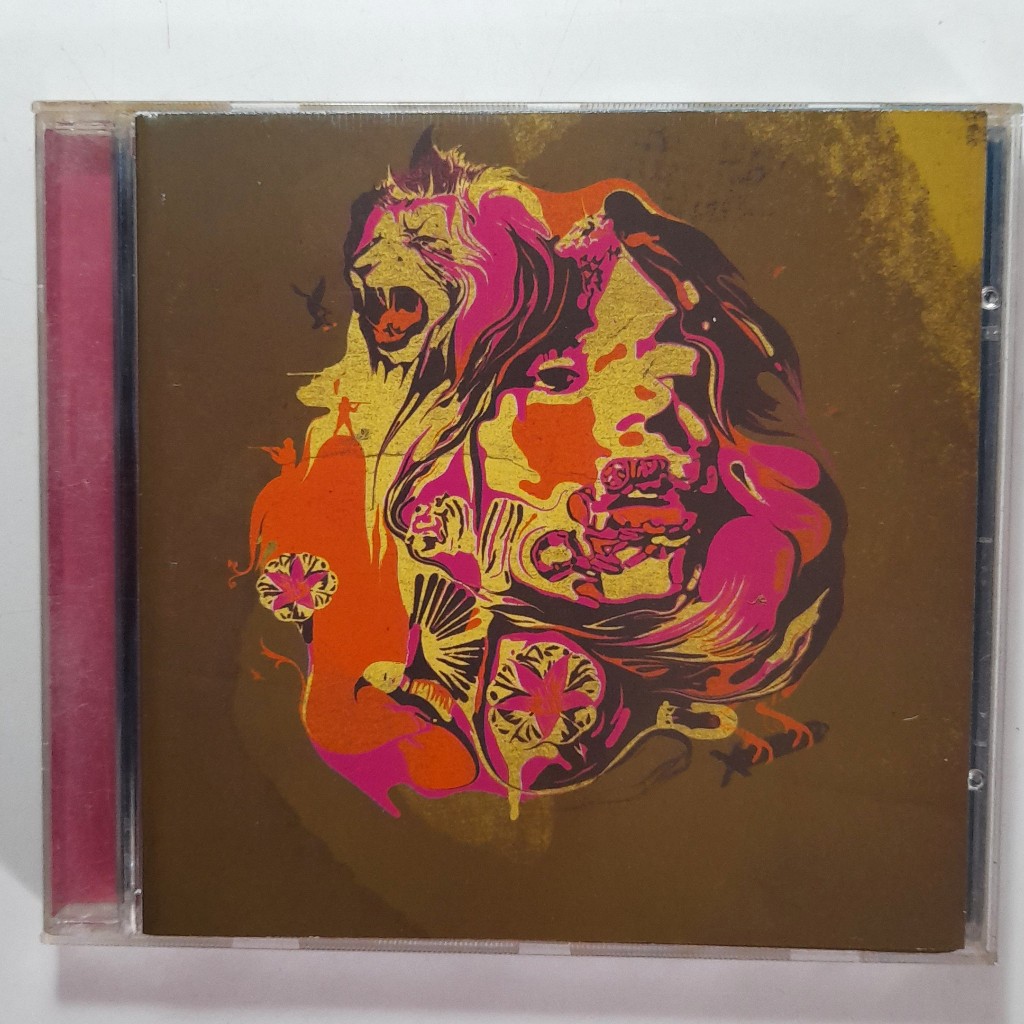Cd LIving Things, Ahead Of The Lions. Usado, em ótimo estado.