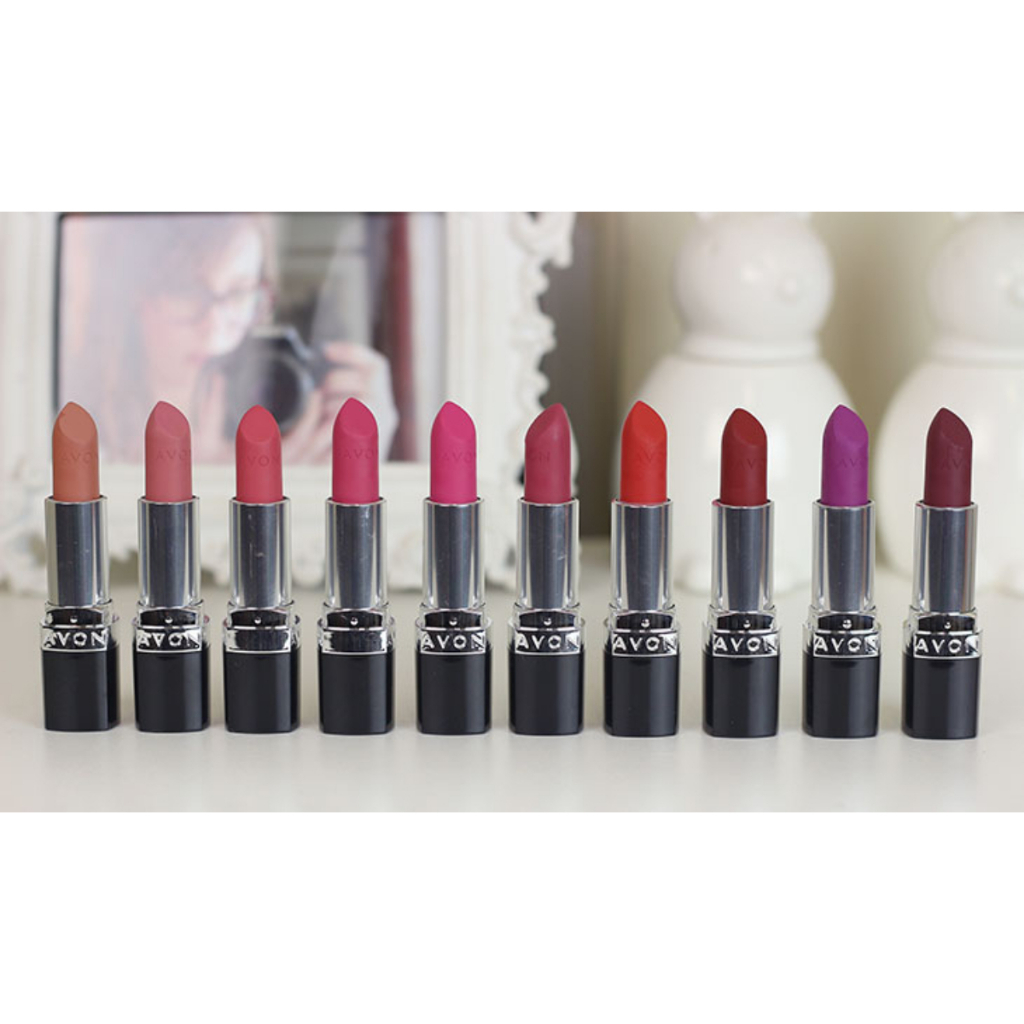 Batom Avon Ultra Color Bastão Matte Cremoso Brilhante