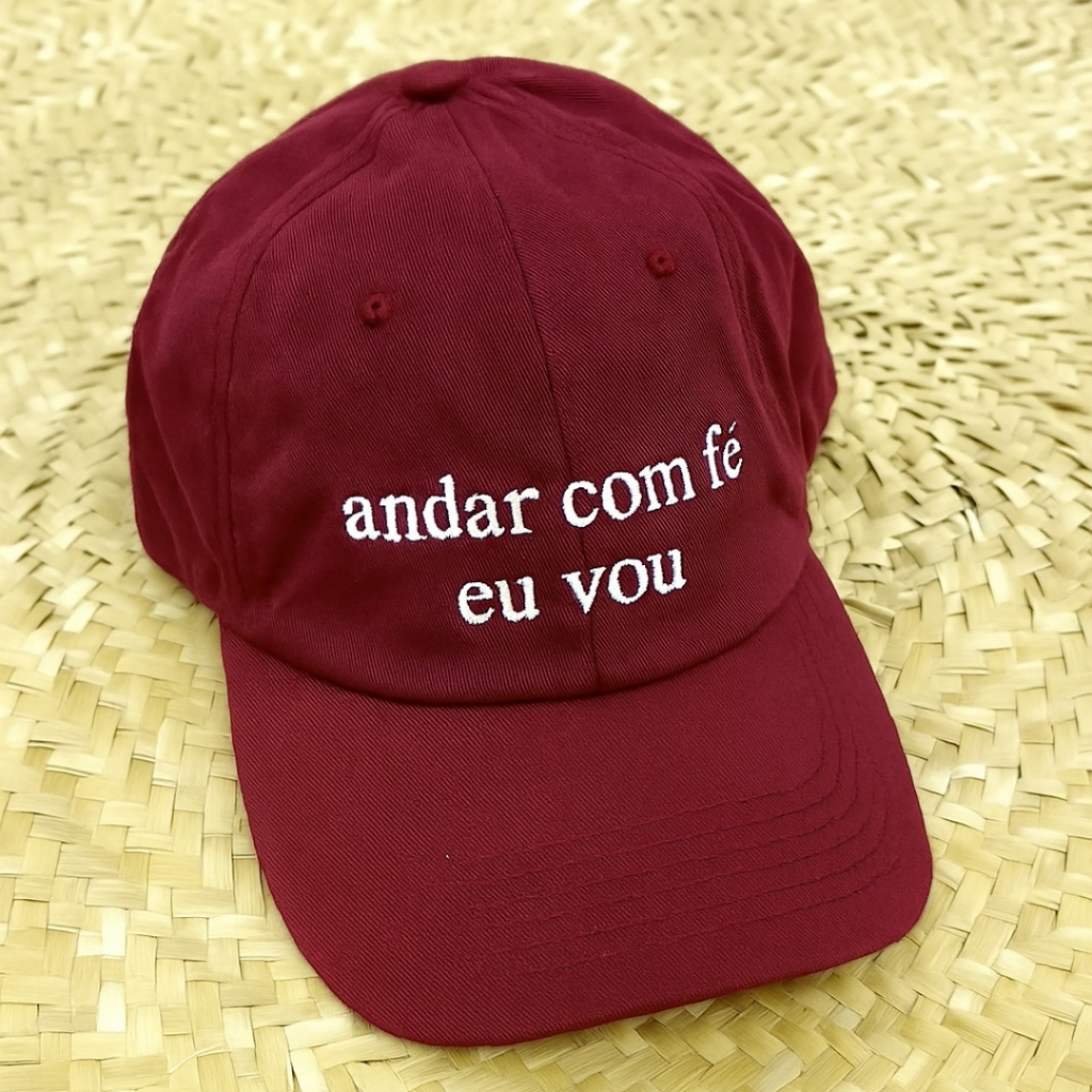 Boné Bordado Frase Música MPB Andar Com Fé Eu Vou - Regulável e 100% Algodão Unissex Acessório Praia Verão Carnaval