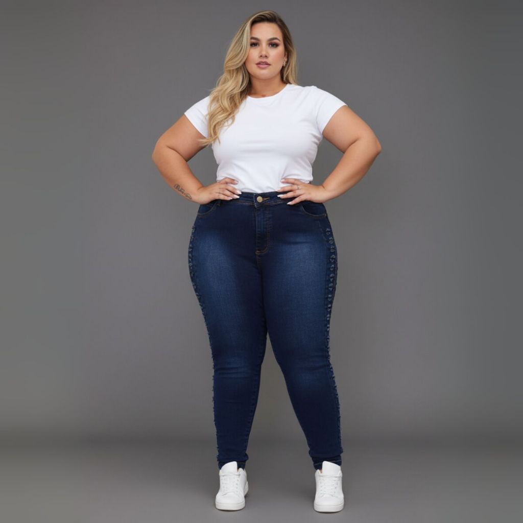 Calça Jeans Plus size feminina Escura Desfiado Mod 720 Plus em Oferta na Shopee