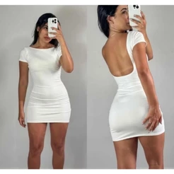 Vestido curto feminino com costa nua
