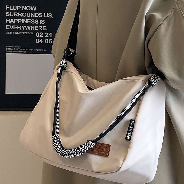 Bolsa Feminina de Ombro Crossbody Lona Impermeável de Nylon Moda Estilosa em Oferta na Shopee