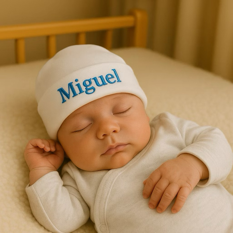 toca para bebê RN personalizada com nome em Oferta na Shopee
