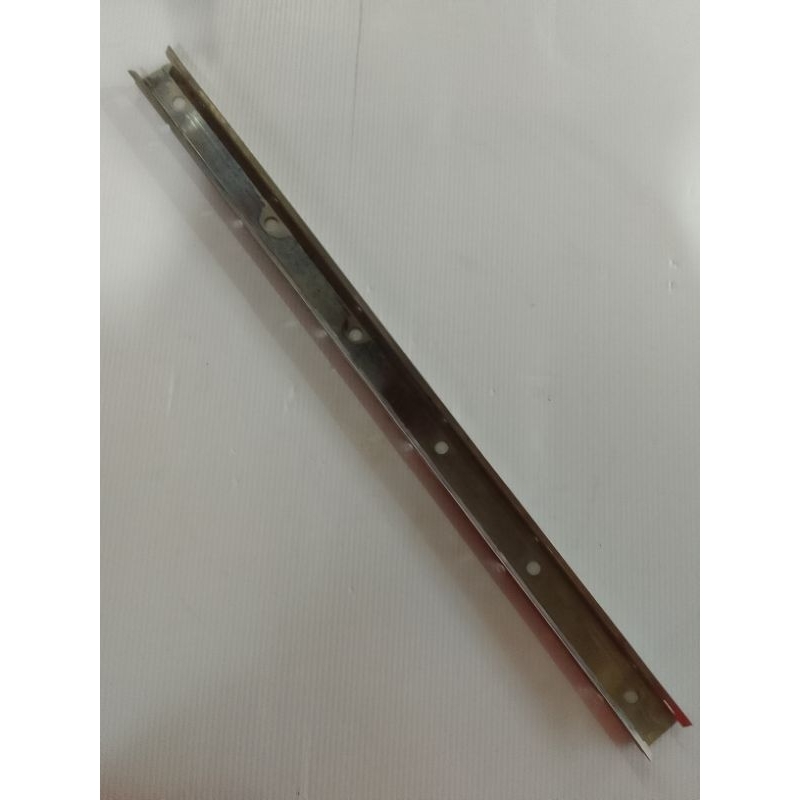 TRILHO DA PORTA DA LAVA LOUÇA BRASTEMP BLE24B USADA
