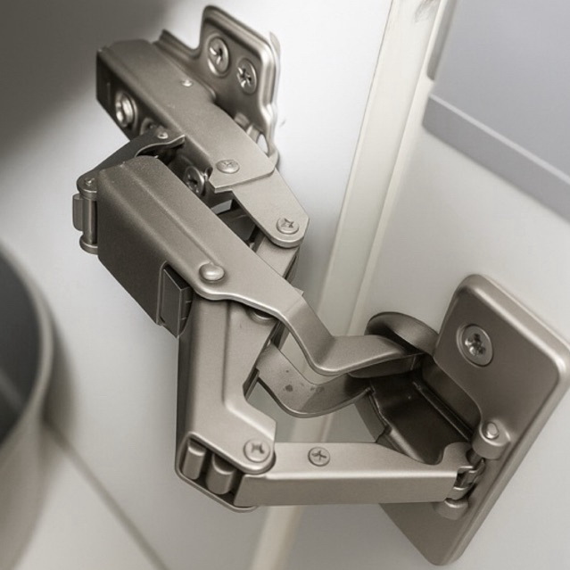 Kit Dobradiça 165 graus Camarão com Parafusos Curva e Reta 35mm Comum em Oferta na Shopee