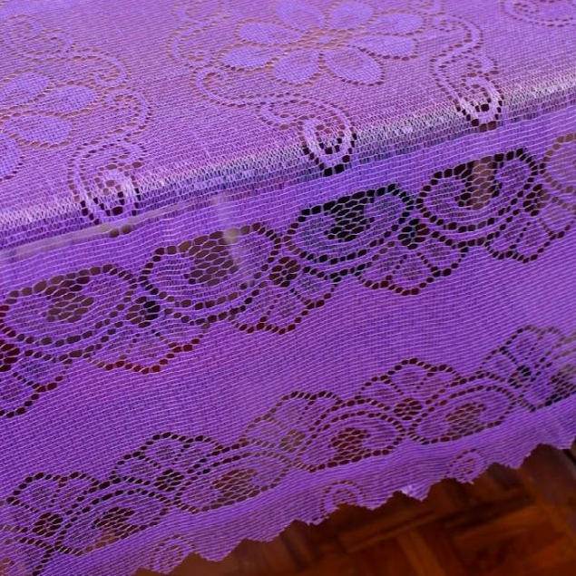 Toalha de Mesa Retangular Renda Roxa 2,00 x 1,40 m.