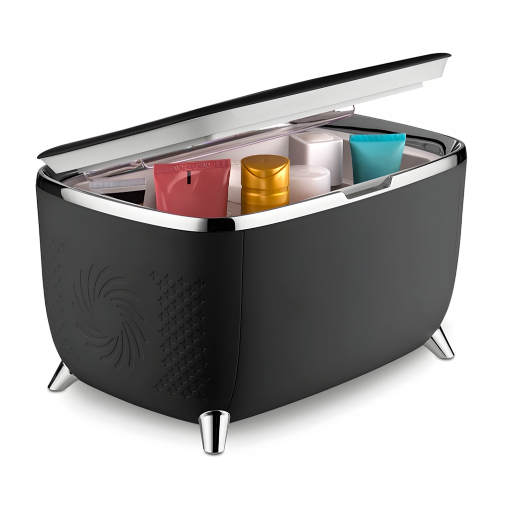 Mini Geladeira Preta Skincare Fridge 6l Portátil Multifuncional Bivolt Multi Care em Oferta na Shopee