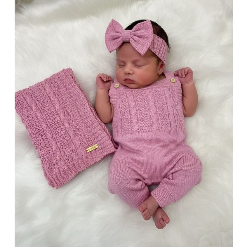 Kit Manta Jardineira Tricot Trança Bebê RN Saída de Maternidade Cobertor Macacão Infantil