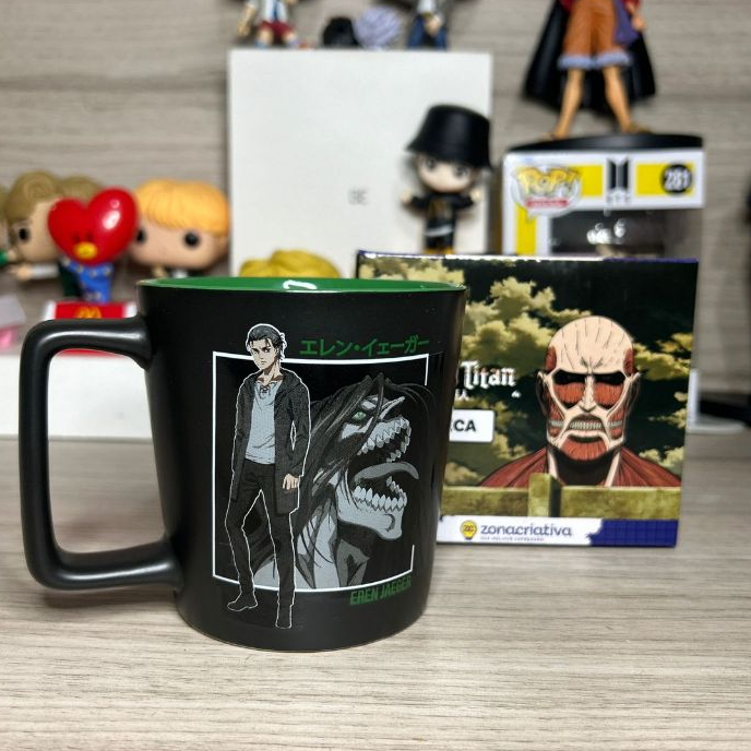 Caneca Attack on Titan Eren Yaeger Original Licenciada Zona Criativa Shingeki no Kyojin 400ml