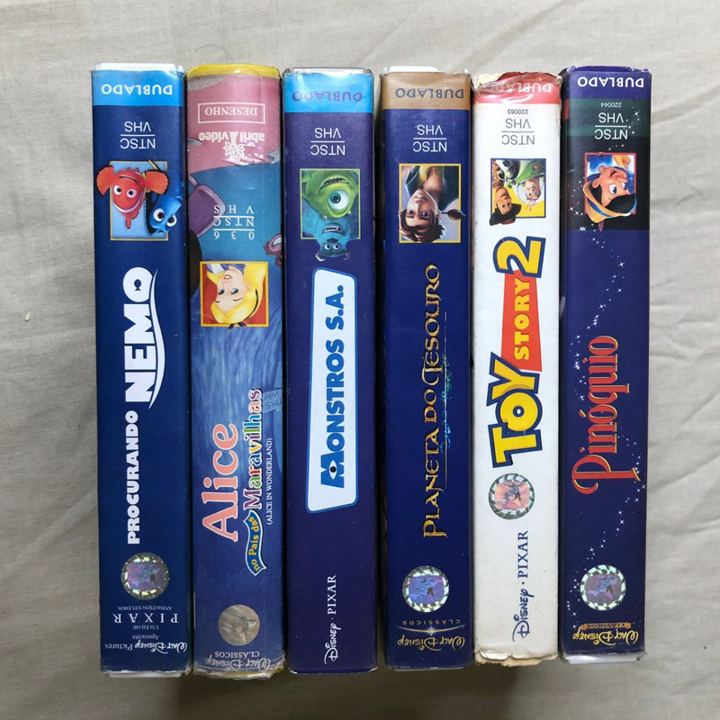 6 FITAS VHS CLÁSSICAS: DISNEY E PIXAR [Alice no pais das maravilhas, toy story 2, pinoquio, monstros S.A e outros] USADO
