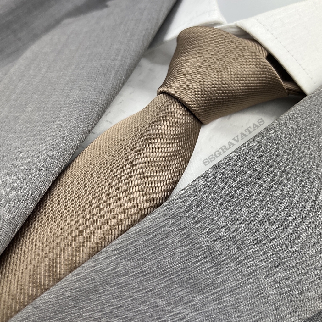 Gravata Marrom Claro Capuccino Slim Mocha Mousse Padrinhos Casamento GR651 em Oferta na Shopee