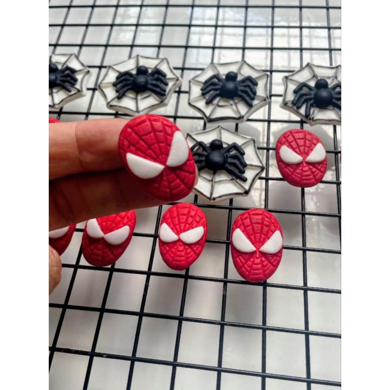 kit 20 apliques homem aranha Pasta americana - Confeitos de açúcar festa em Oferta na Shopee