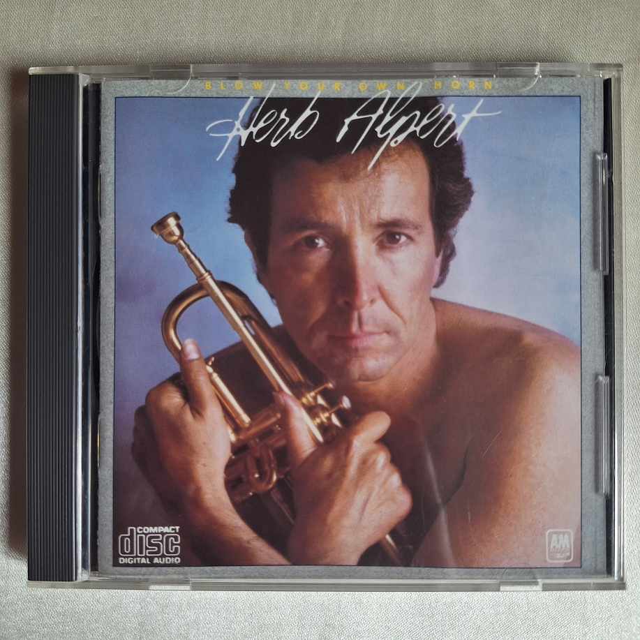 CD - HERB ALPERT - BLOW YOUR OWN HORN (1983) (IMPORTADO/CD RARO)