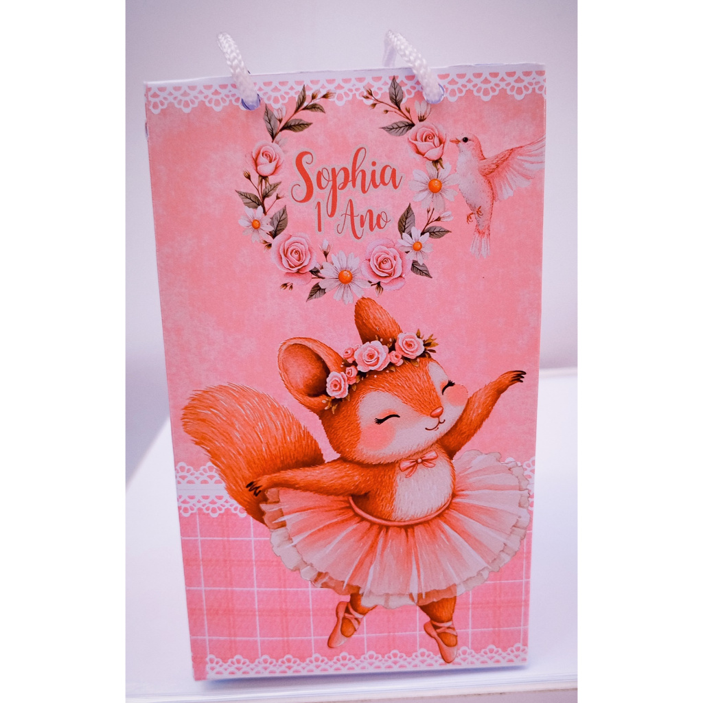 Sacolinha Personalizada Bailarina Rosa Bichinhos Lembrancinha Festa Infantil Surpresa, taman PP (15,6 x 9,3 x 4,3 cm).