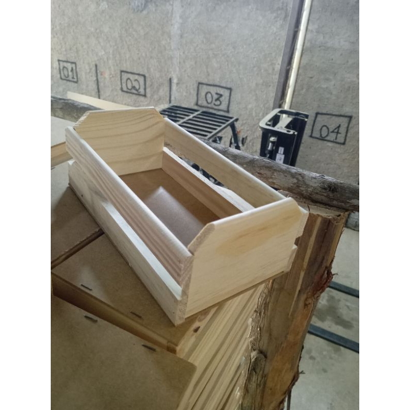 kit 5, 10 ou 20 Caixotes Pequenos de pinus cru em Oferta na Shopee