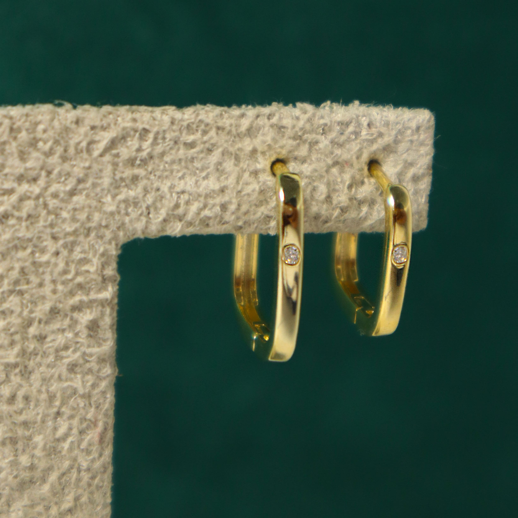 Dupla de Argola Quadrada Lisa com Zircônia em Banho de Ouro 18k em Oferta na Shopee