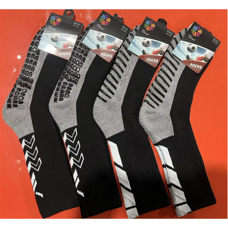 KIT 12 Meias de Futebol Profissionais Esportivas Antiderrapantes 40-46 em Oferta na Shopee