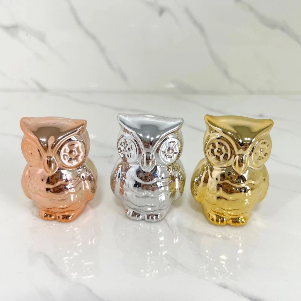 Enfeite Coruja decorativo metalizado porcelana - Unidade