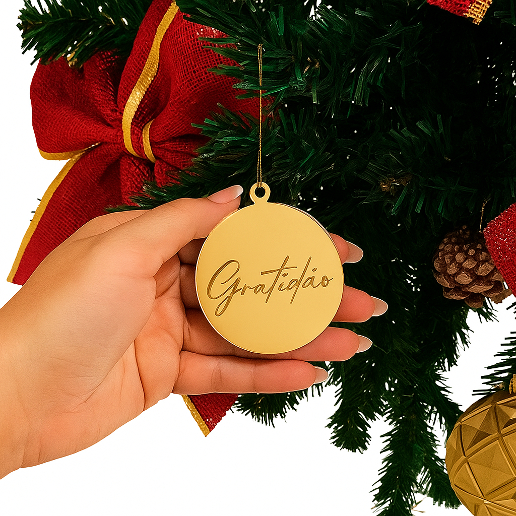 Kit 16 Enfeites Arvores Natal Estrelas Bolas Gravadas c/ Cordão Laço Decoração Festa NATALINA