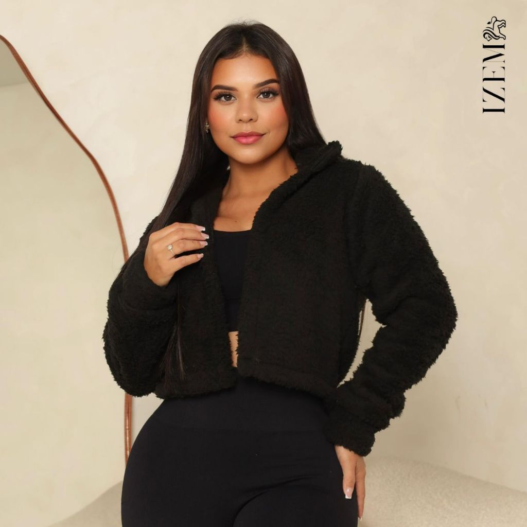 Casaquinho Feminino Teddy Curto Pelinho Manga Longa