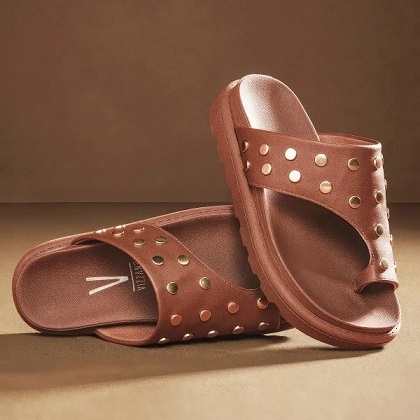 Birken com Tachas: Onde Comprar | BuscaProdutos