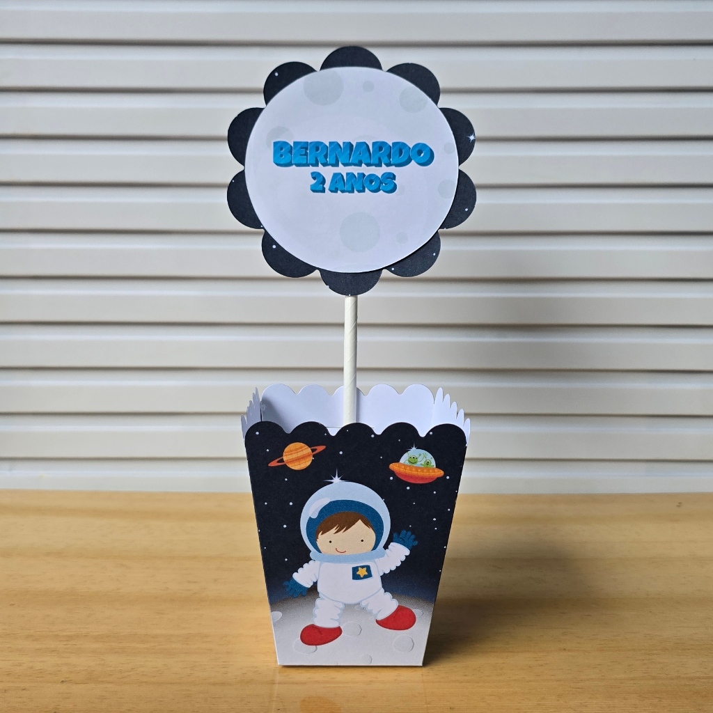 Centro de Mesa Personalizado Astronauta 1.0 - Cachepot - Lembrancinhas para festa infantil