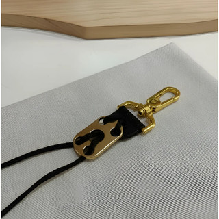 Correia Almofadada  Extra Luxo Cm Para Saxofone Preto Correia Almofadada  Extra Luxo Cm Para Saxofone Preto Correia Almo