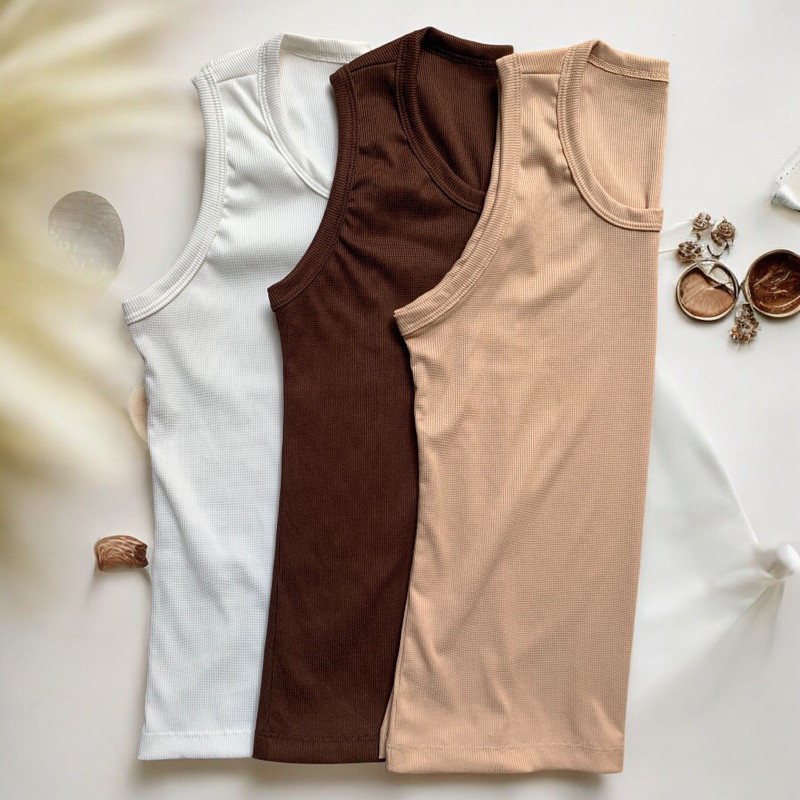 Kit 3 Regatas feminina Malha Canelada Ribana  Premium Feminina Blusinha feminina
