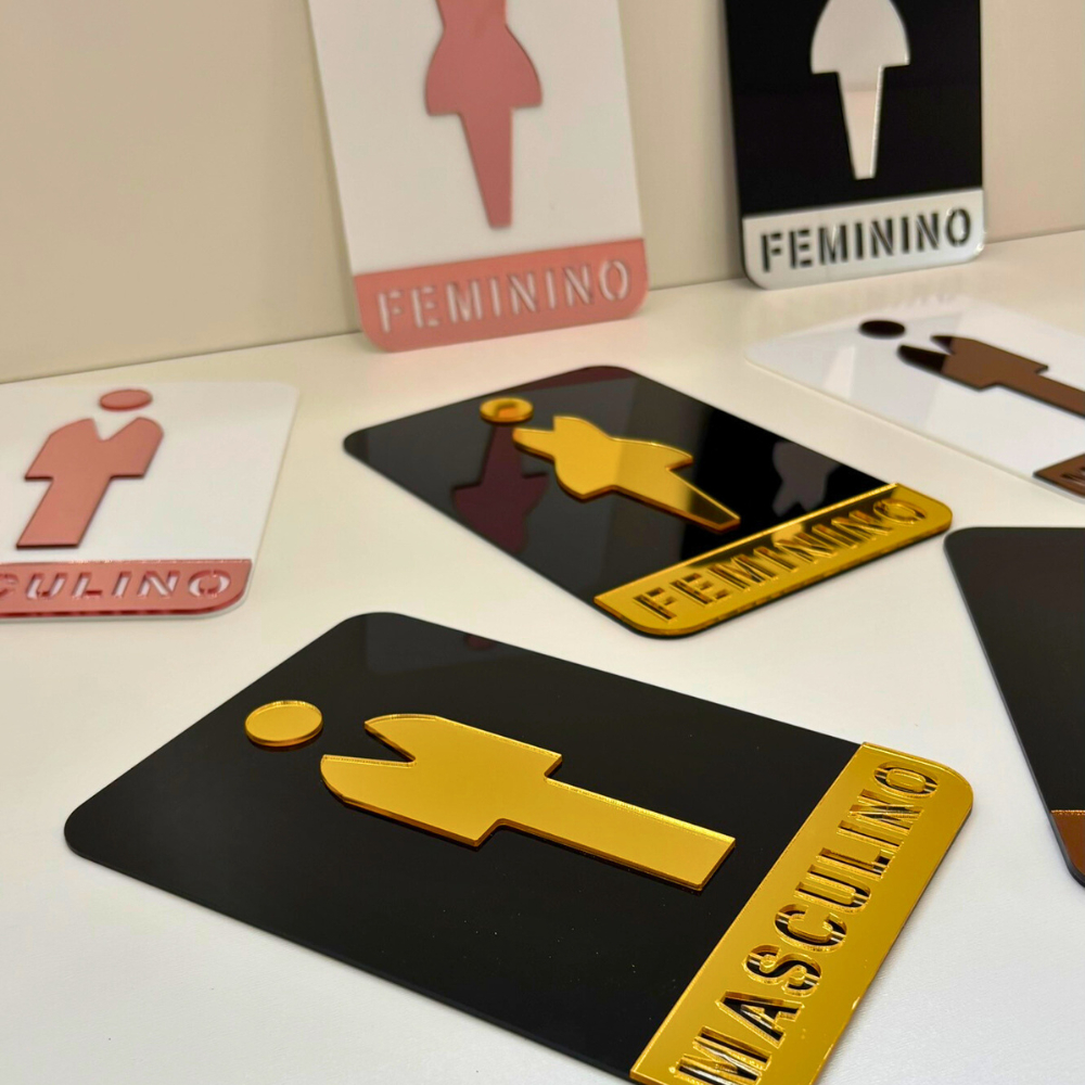 KIT PLACA DE SINALIZAÇÃO PARA BANHEIRO EM ACRILICO COM FITA DUPLA FACE FEMININO MASCULINO